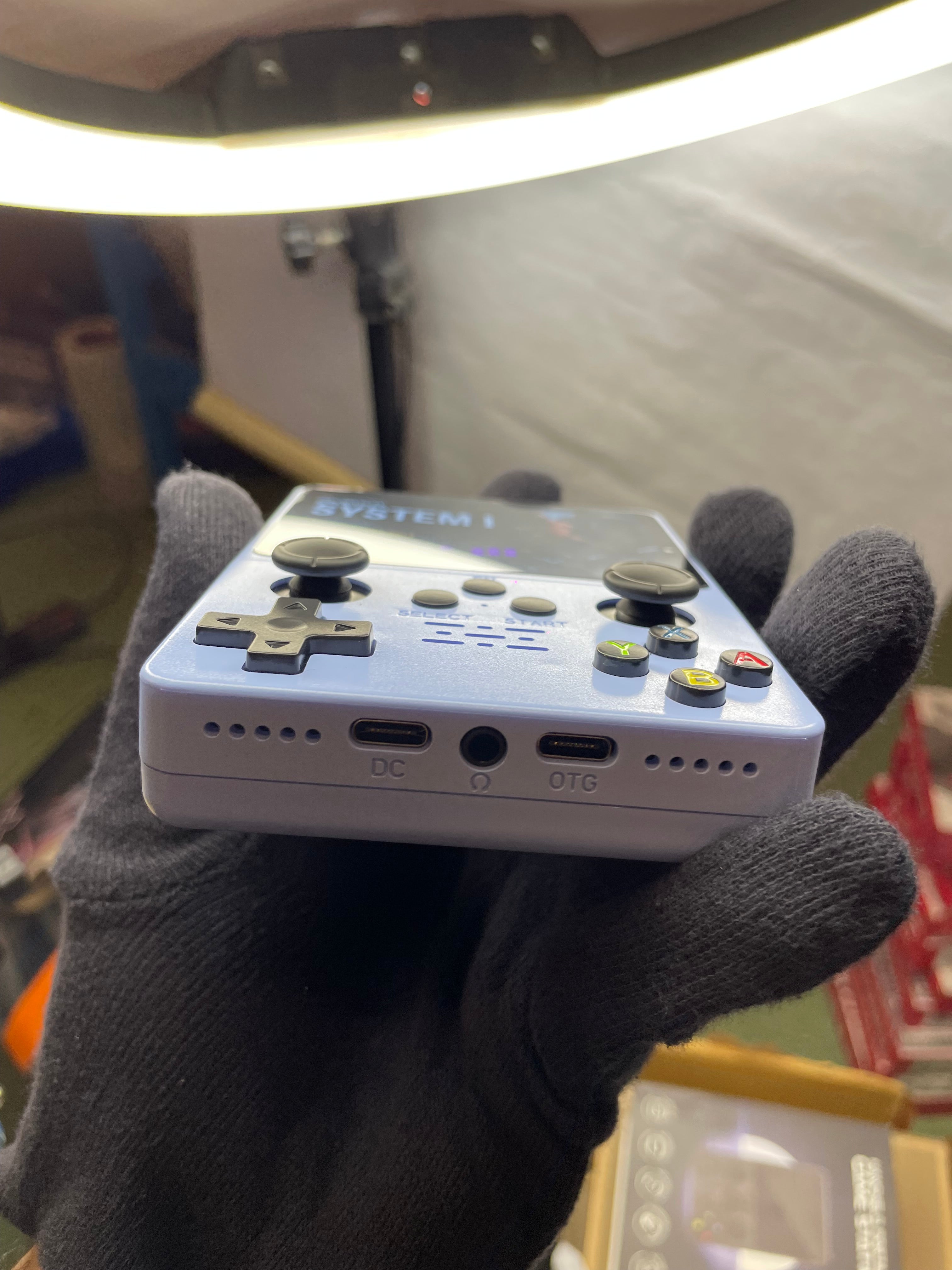 Hand game station (bestseller, personal fav😍) R35s(15k games inbuilt+ expandable)