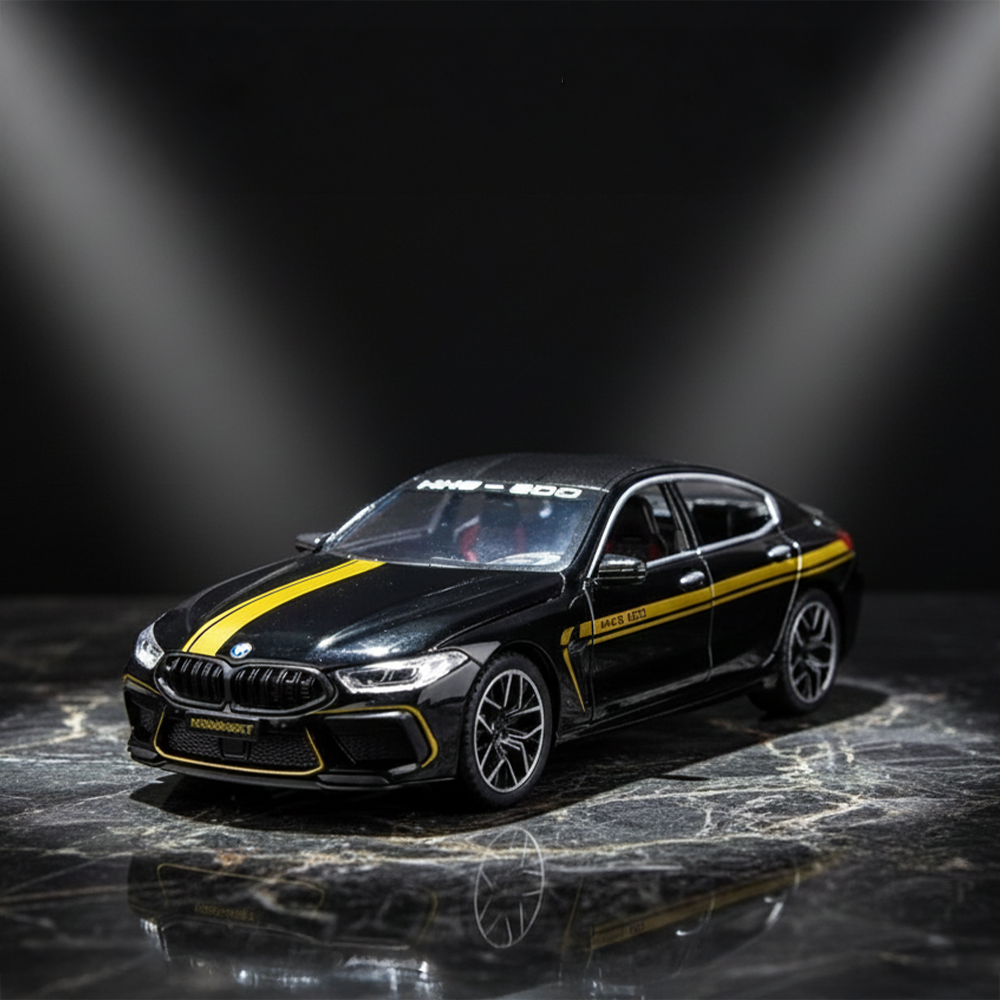 BMW M8 metal die cast (1:24)