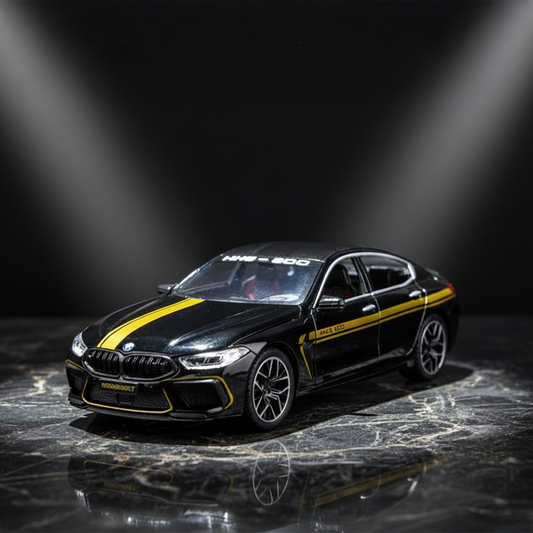 BMW M8 metal die cast (1:24)