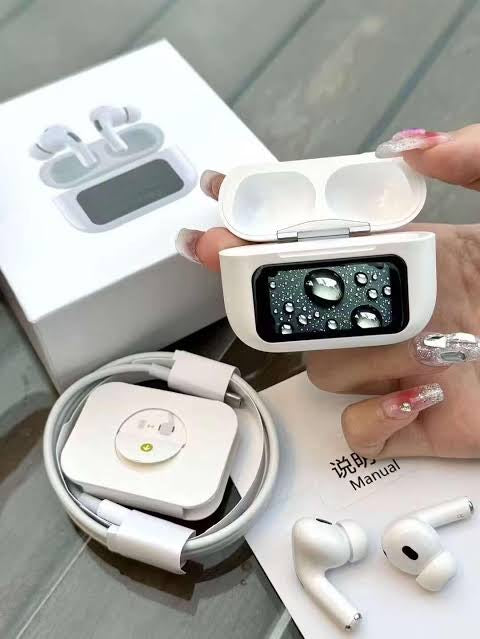 Airpods with screen