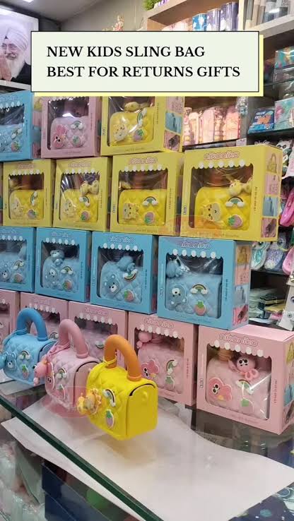 Silicon sling bag ( free key chain)