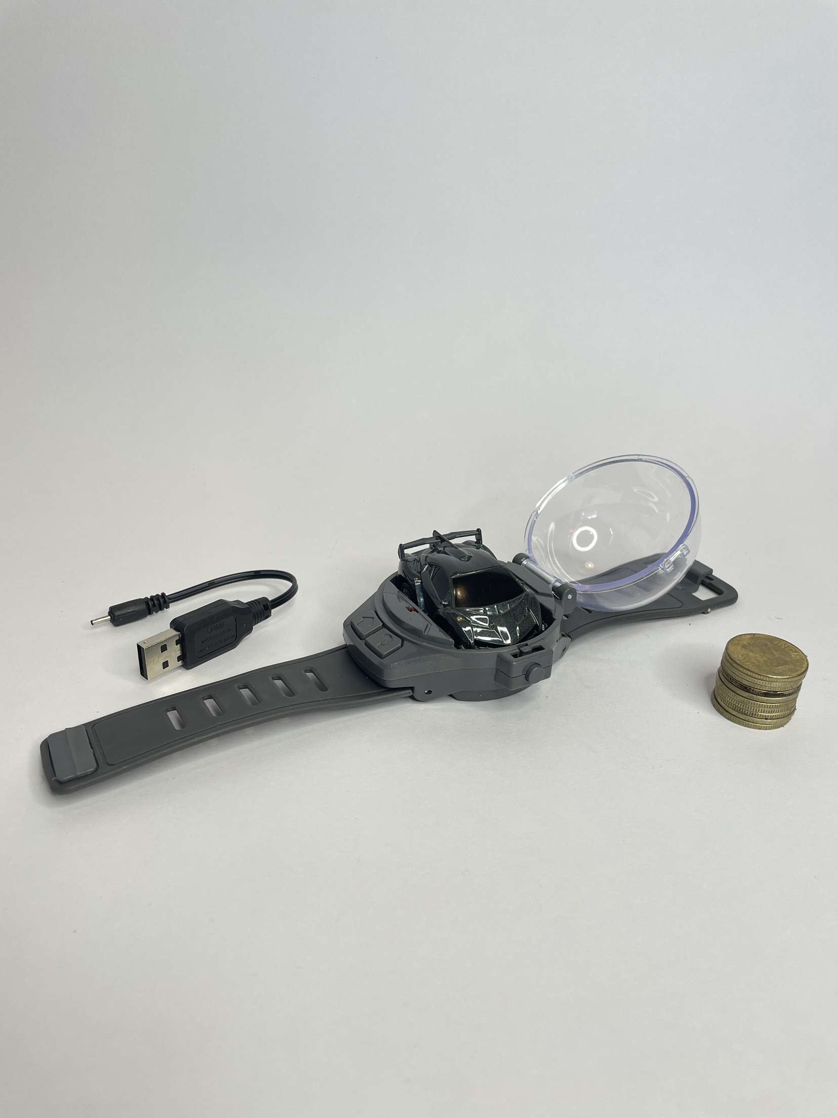 World's smallest RC car